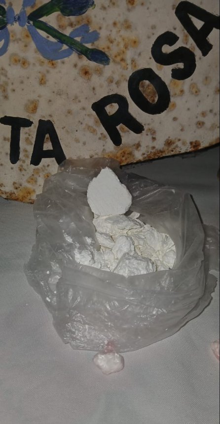 Incautaron droga, dinero y celulares en el interior de Corrientes: hay un detenido