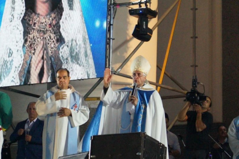 La Virgen de Itatí saludó al pueblo en el 125° aniversario de su Coronación Pontificia