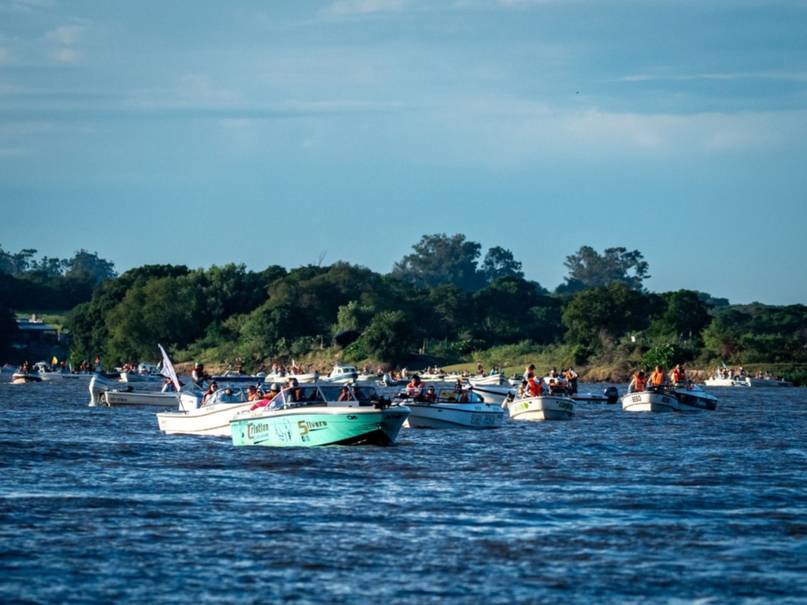 La Fiesta Nacional del Pacú convoca pesca, cultura y carnaval en Esquina